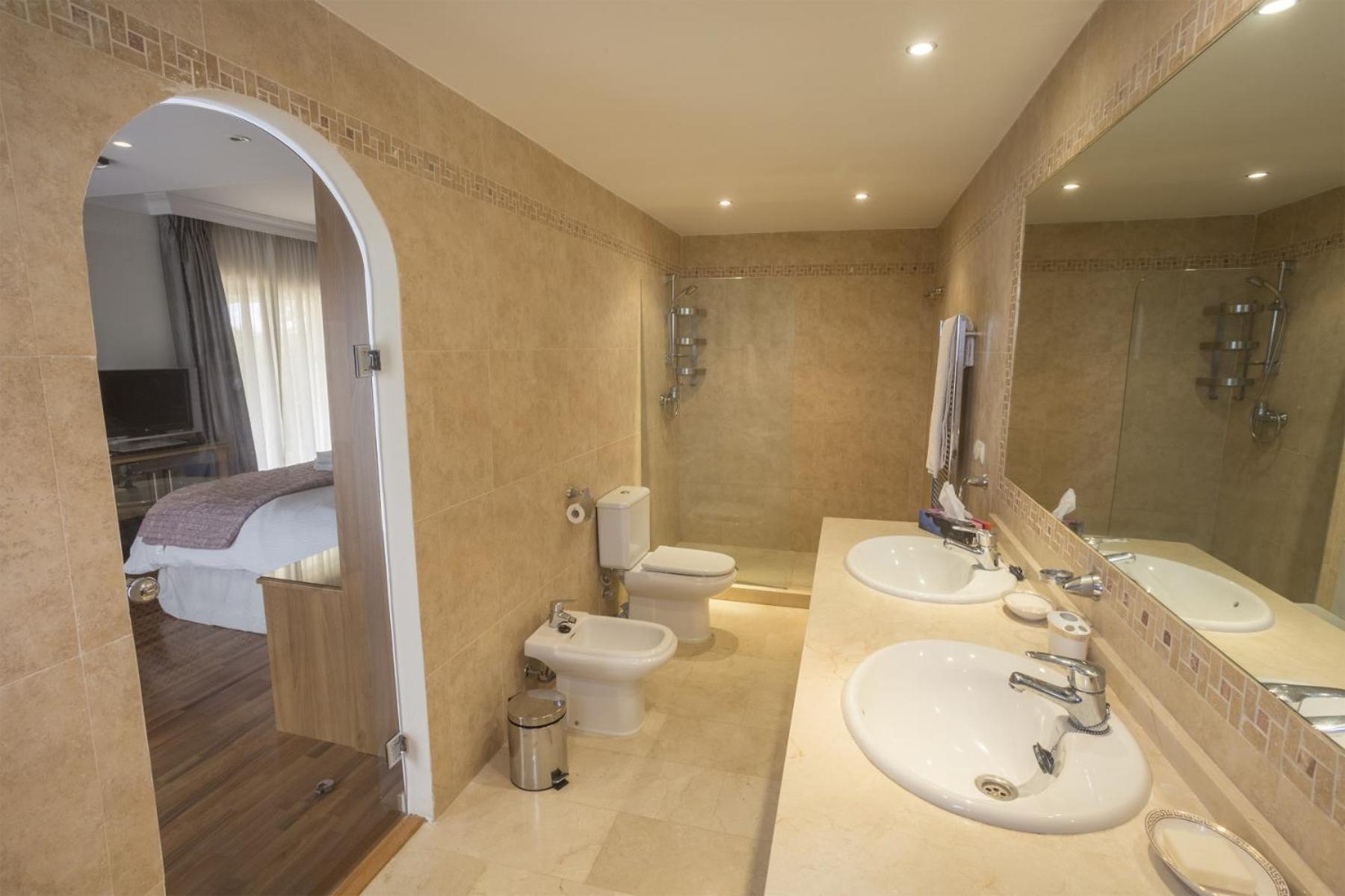 Villa Near Beach In Marbella With Heated Pool Exterior foto