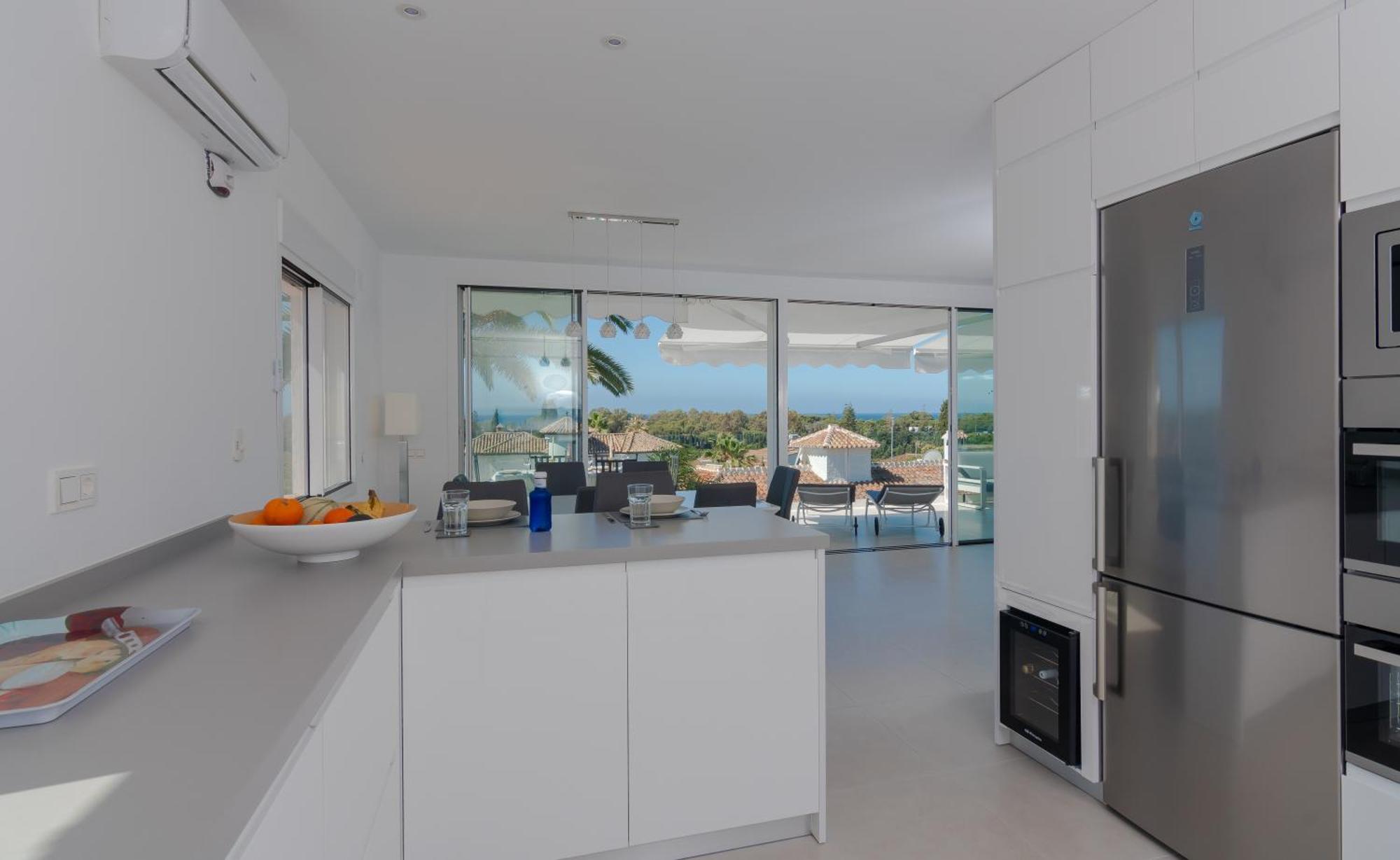 Villa Near Beach In Marbella With Heated Pool Exterior foto